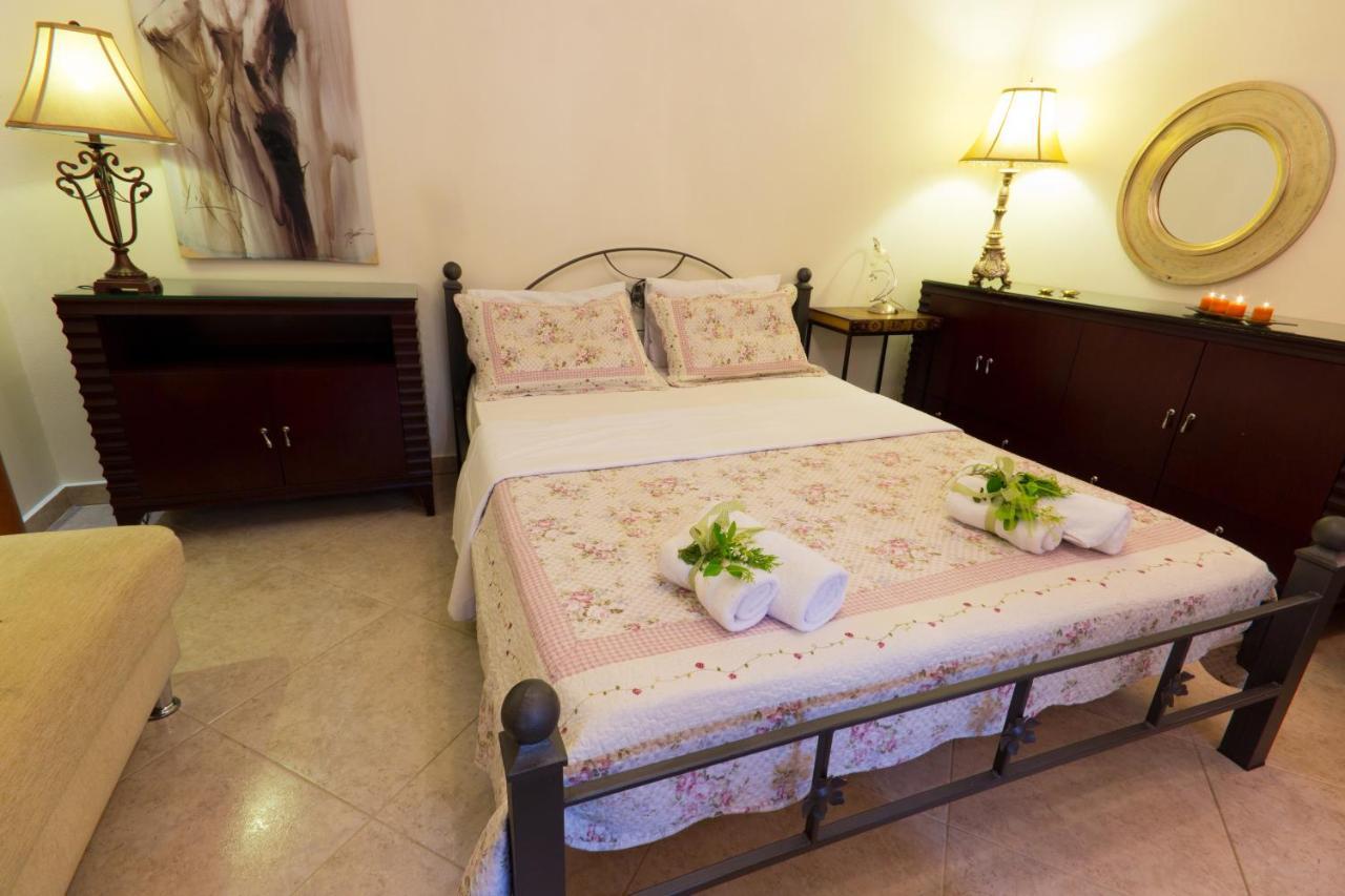 Angel Villa - Thassos Town מראה חיצוני תמונה